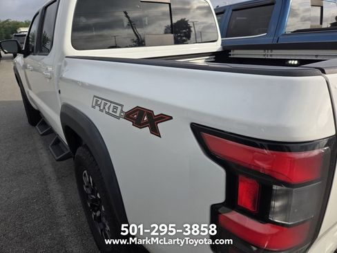 Used 2023 Nissan Frontier PRO-4X w/ Pro Convenience Package AWD/4WD image 8