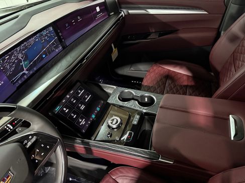 New 2026 Cadillac Escalade Luxury w/ Touring Package image 41