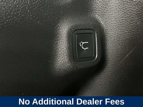 Used 2022 Jeep Compass Latitude w/ Convenience Group AWD/4WD image 24