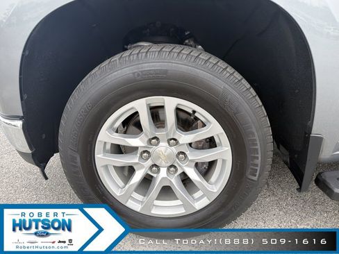 Used 2019 Chevrolet Silverado 1500 LT w/ All-Star Edition AWD/4WD image 10