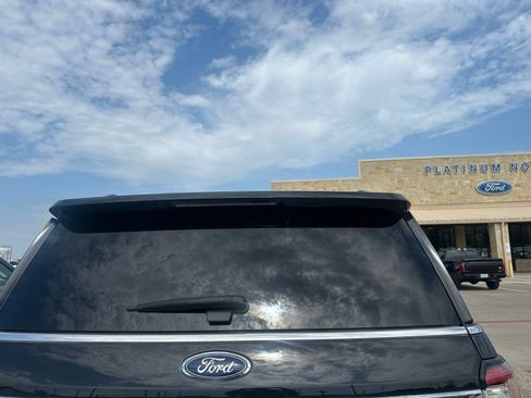 Used 2021 Ford Expedition Max King Ranch AWD/4WD image 6