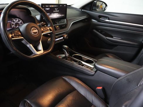 Used 2023 Nissan Altima 2.5 SL FWD image 17