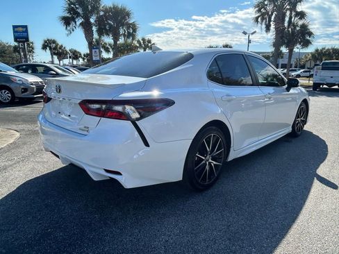 Used 2024 Toyota Camry SE w/ Audio Upgrade Package image 7