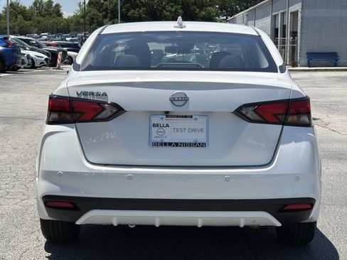 Certified 2025 Nissan Versa SV w/ Trunk Package FWD image 4