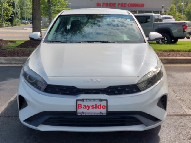 Used 2023 Kia Forte LXS w/ LXS Technology Package FWD image 5
