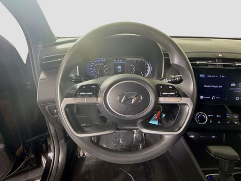 Used 2022 Hyundai Santa Cruz SE w/ Cargo Package image 13