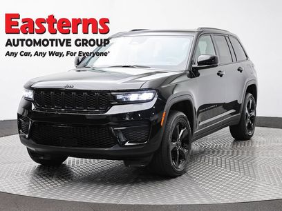 Used 2024 Jeep Grand Cherokee Laredo
