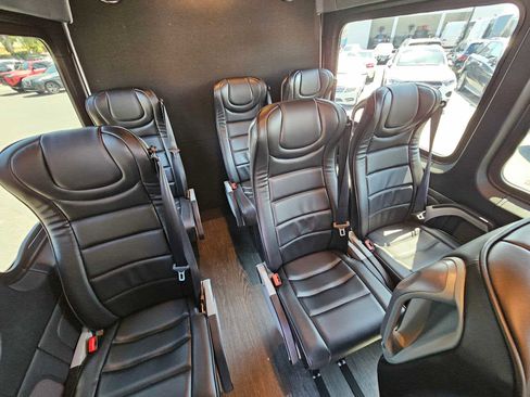 Used 2024 Mercedes-Benz Sprinter 3500 image 16