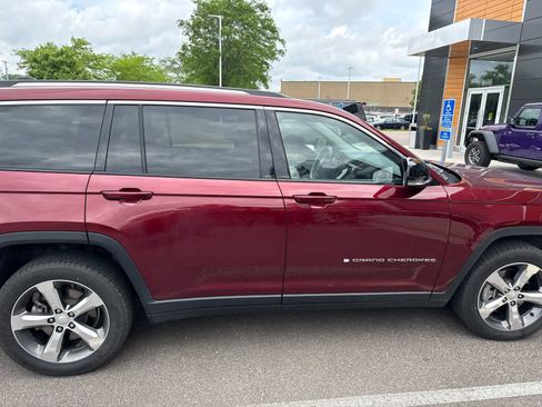 Used 2021 Jeep Grand Cherokee L Limited w/ Trailer Tow Group (B) AWD/4WD image 5