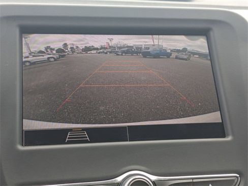 Used 2024 Chevrolet Equinox LT image 22