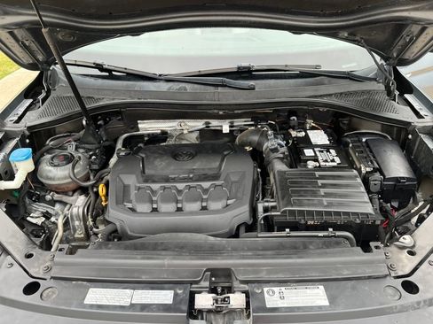 Used 2019 Volkswagen Tiguan SEL image 27