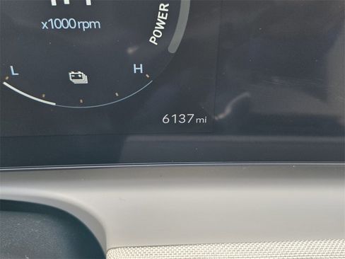 Certified 2025 Hyundai Tucson Limited image 28