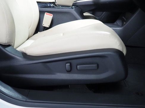 Used 2018 Honda Clarity Touring image 48