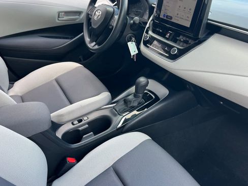 Used 2024 Toyota Corolla LE FWD image 16
