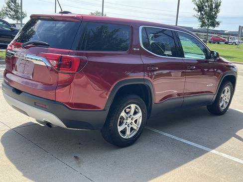 Used 2019 GMC Acadia SLE FWD image 9