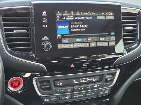 Used 2021 Honda Pilot Touring image 27