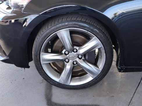 Used 2016 Lexus IS 350 w/ Navigation System Package image 12