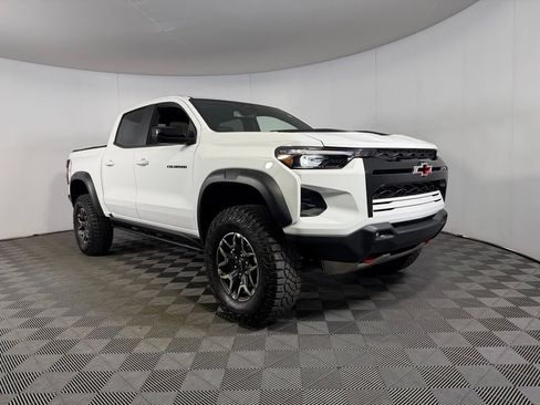 Used 2026 Chevrolet Colorado ZR2 AWD/4WD image 5