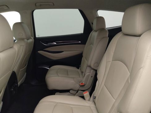 Used 2021 Buick Enclave Essence FWD image 18