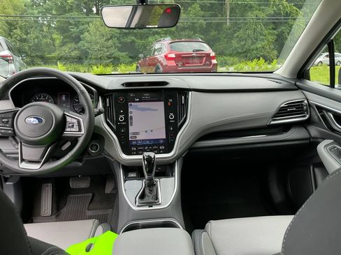 Used 2020 Subaru Outback Limited AWD/4WD image 12