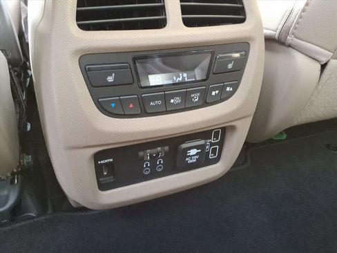 Certified 2020 Honda Pilot Elite image 33