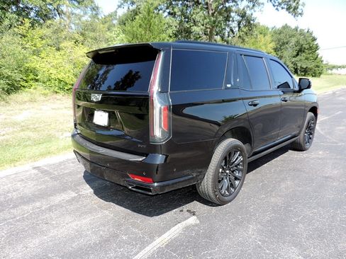 Certified 2024 Cadillac Escalade Sport Platinum w/ LPO, ONYX Package AWD/4WD image 5