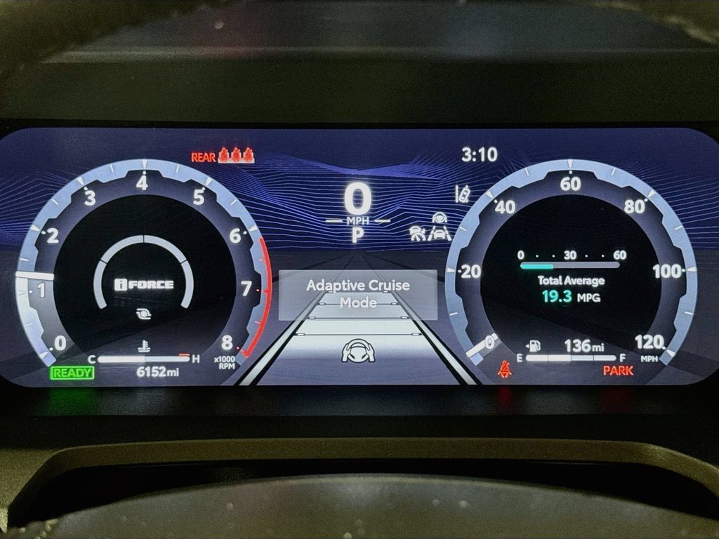 Certified 2025 Toyota Tacoma TRD Off-Road AWD/4WD image 6