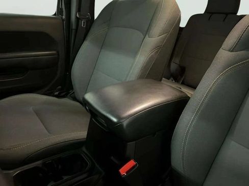 Used 2024 Jeep Wrangler Unlimited Sport AWD/4WD image 64