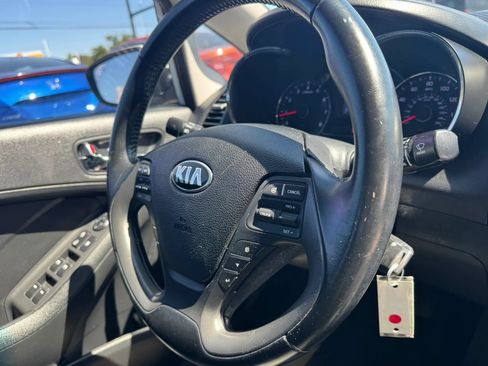 Used 2016 Kia Forte EX FWD image 30