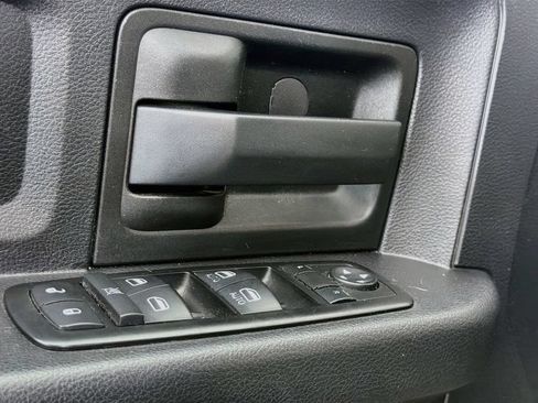 Used 2015 RAM 1500 Express w/ Black Ram 1500 Express Group AWD/4WD image 15