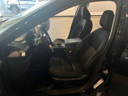 Used 2025 Nissan Altima 2.5 SV image 27