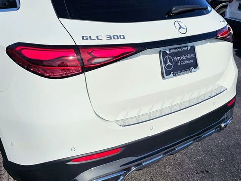 New 2026 Mercedes-Benz GLC 300 4MATIC image 13