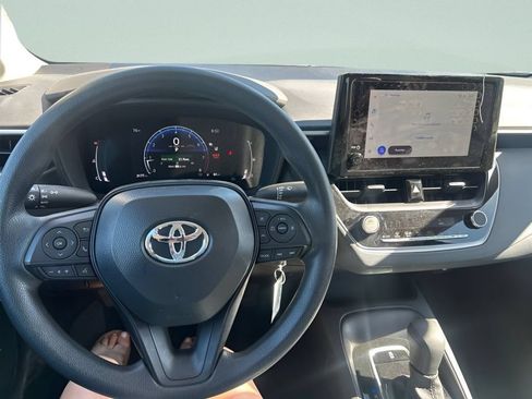 Used 2026 Toyota Corolla LE w/ Carpet Mat Package (TMS) FWD image 29