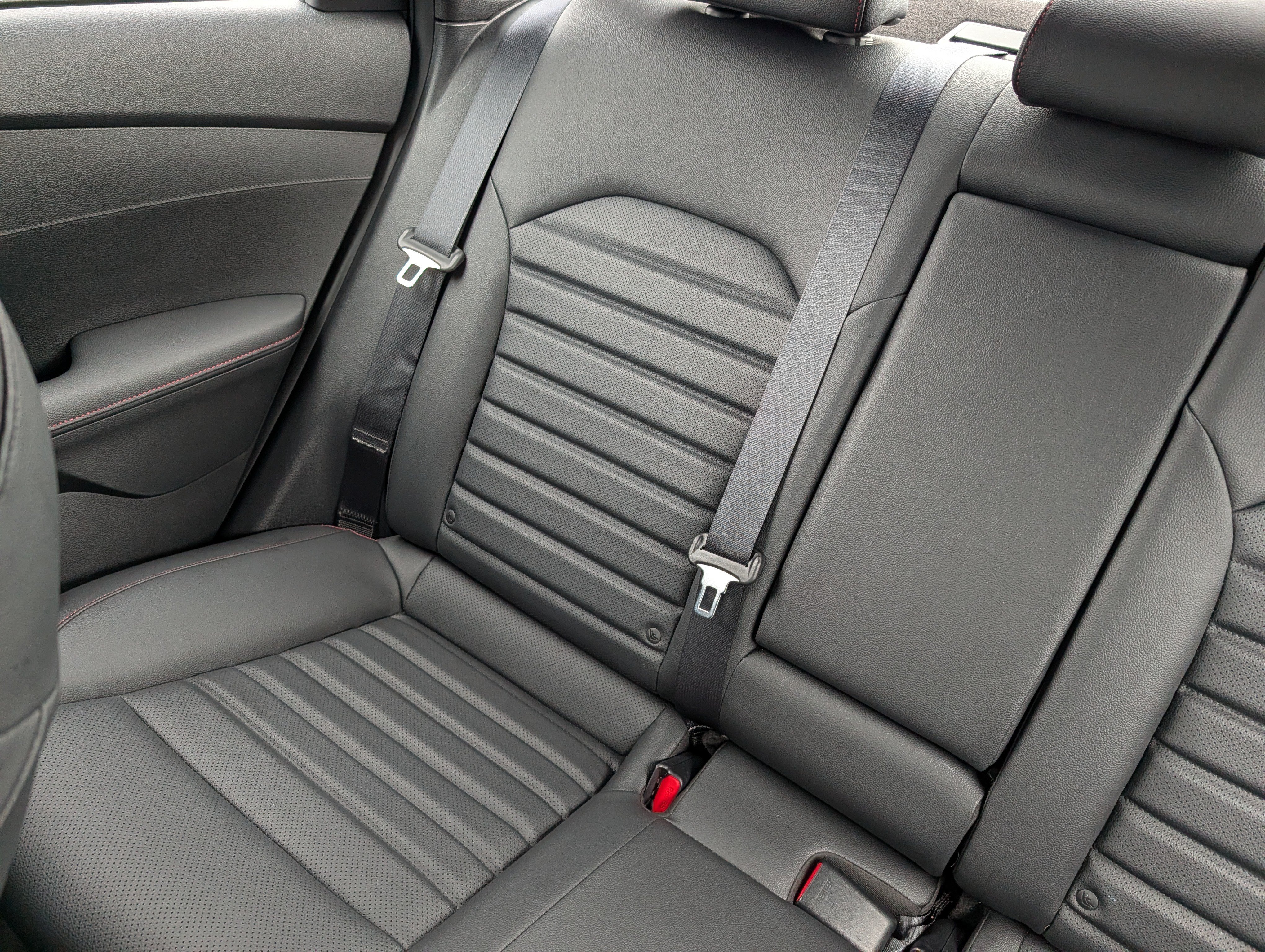 Certified 2022 Kia Forte GT w/ GT2 Package FWD image 12