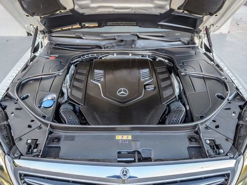 Used 2018 Mercedes-Benz S 560 4MATIC Sedan image 17