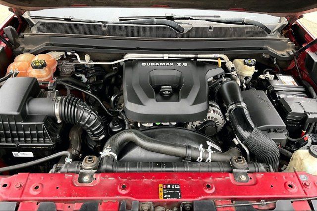 Used 2017 Chevrolet Colorado Z71 AWD/4WD image 7