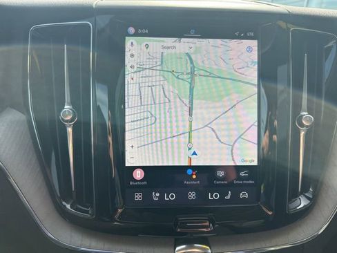 Certified 2025 Volvo XC60 B5 Plus image 22