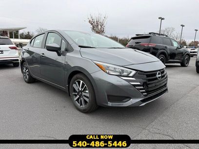 New 2025 Nissan Versa SV w/ Trunk Package