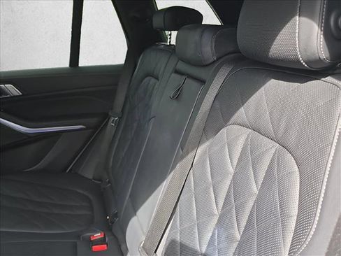 Used 2023 BMW X5 sDrive40i image 17