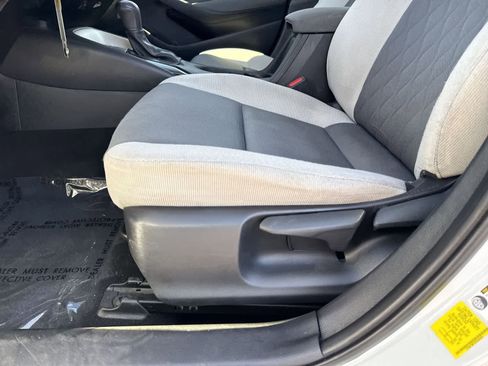 Used 2024 Toyota Corolla LE image 17