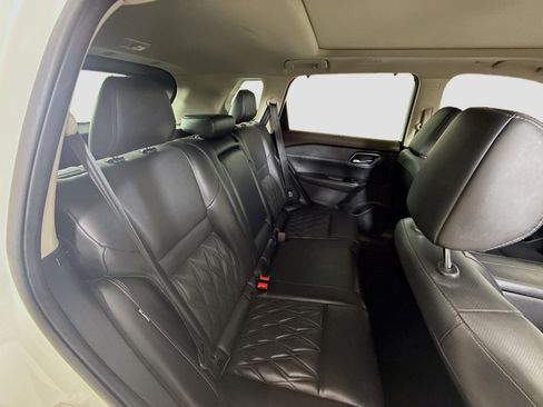 Used 2022 Nissan Rogue Platinum w/ Head-Up Display Package image 27