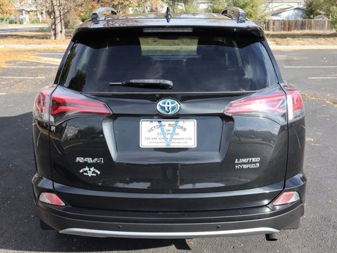 Used 2017 Toyota RAV4 Limited image 6