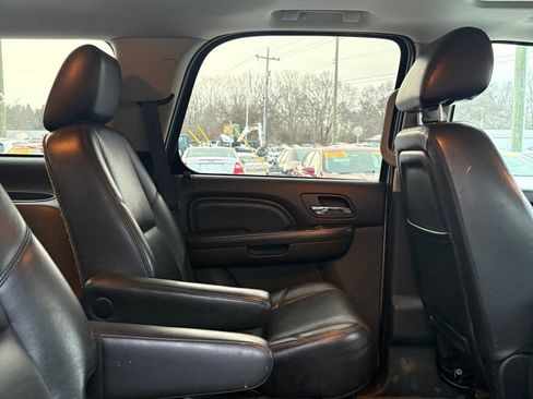 Used 2011 GMC Yukon Denali image 10