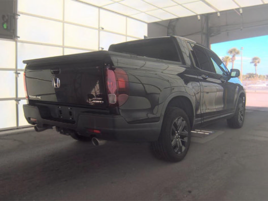 Used 2023 Honda Ridgeline Sport image 5