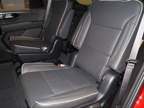 New 2025 Chevrolet Tahoe Premier image 16