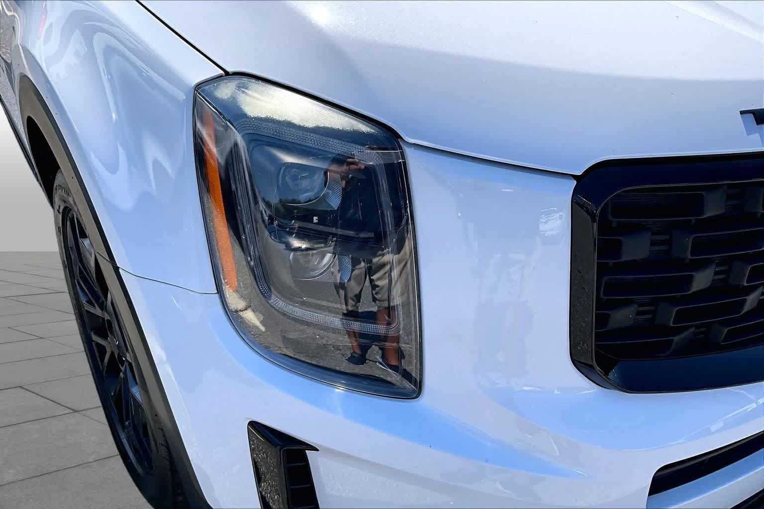 Used 2022 Kia Telluride EX w/ EX Premium Package AWD/4WD image 25