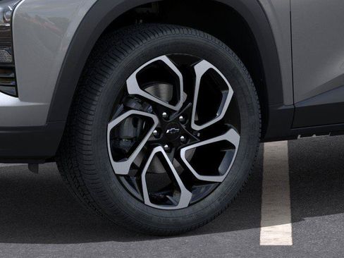 New 2026 Chevrolet Trax RS w/ Driver Confidence Package FWD image 9