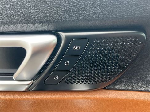 Used 2025 Kia Telluride SX X-Line image 31