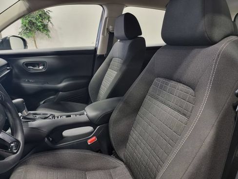 Certified 2023 Honda HR-V LX image 13
