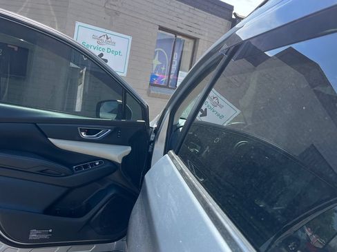 Used 2019 Subaru Ascent Limited AWD/4WD image 10